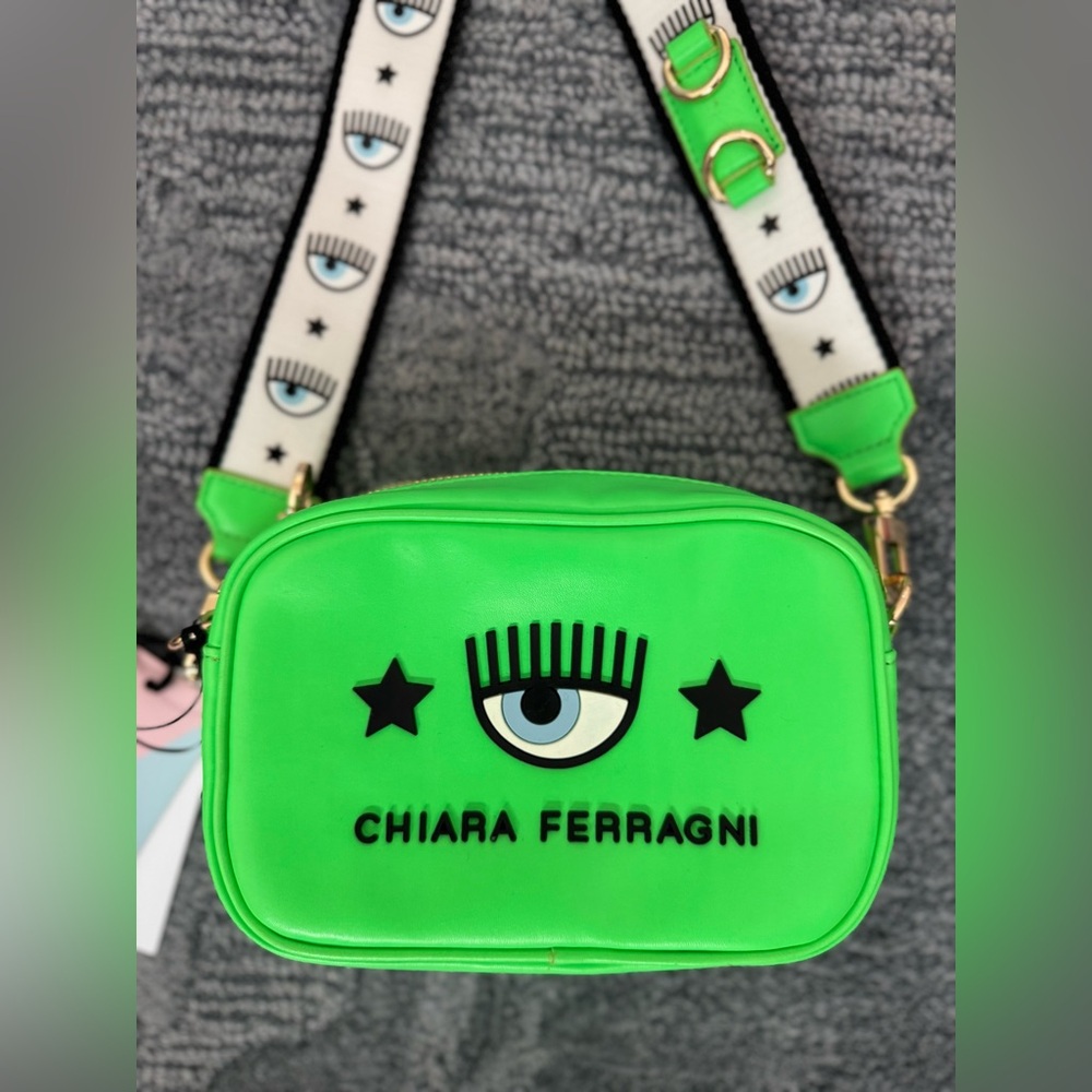 Chiara Ferrari Leather Crossbody Bag